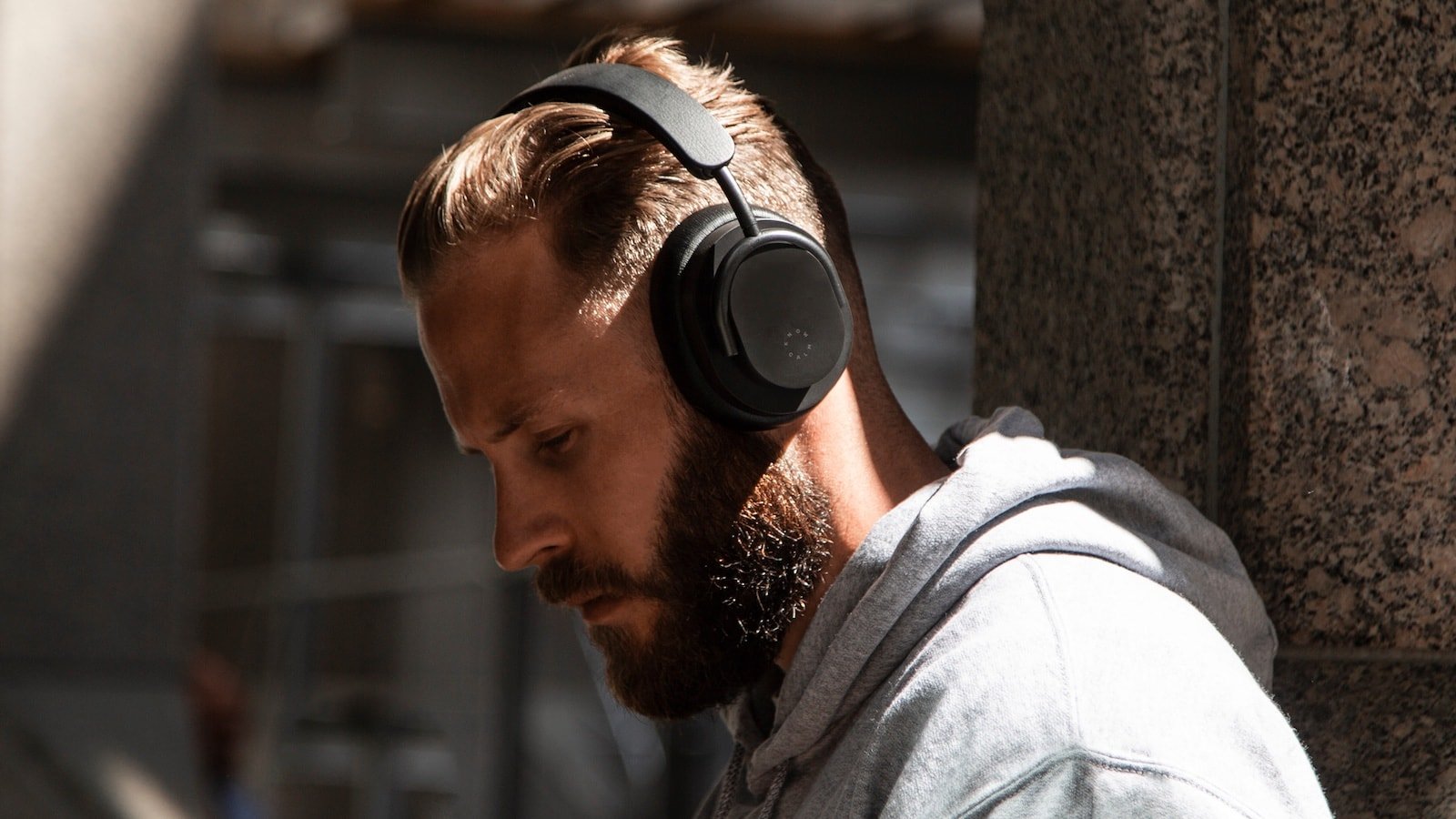 Know Calm Headphones have adjustable hush active noise cancellation