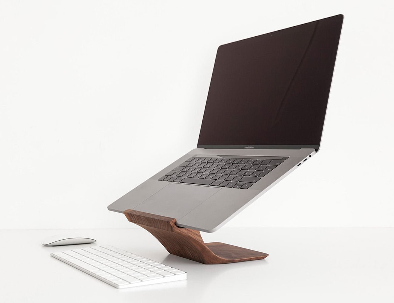 Yohann Wooden MacBook Pro and MacBook Stand