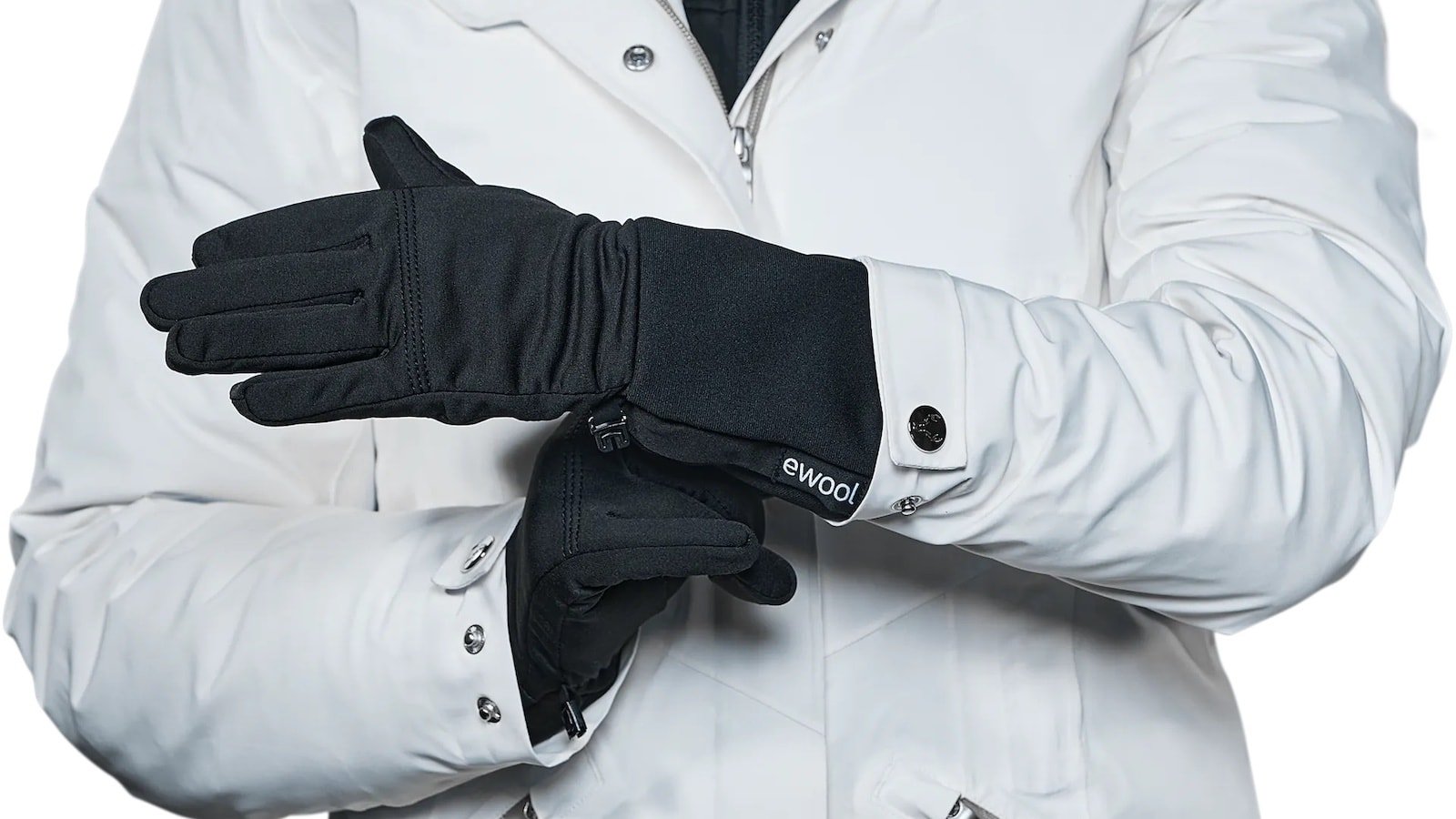 ewool 3rd Gen SnapConnect Heated Glove Liners effectively warm each finger separately