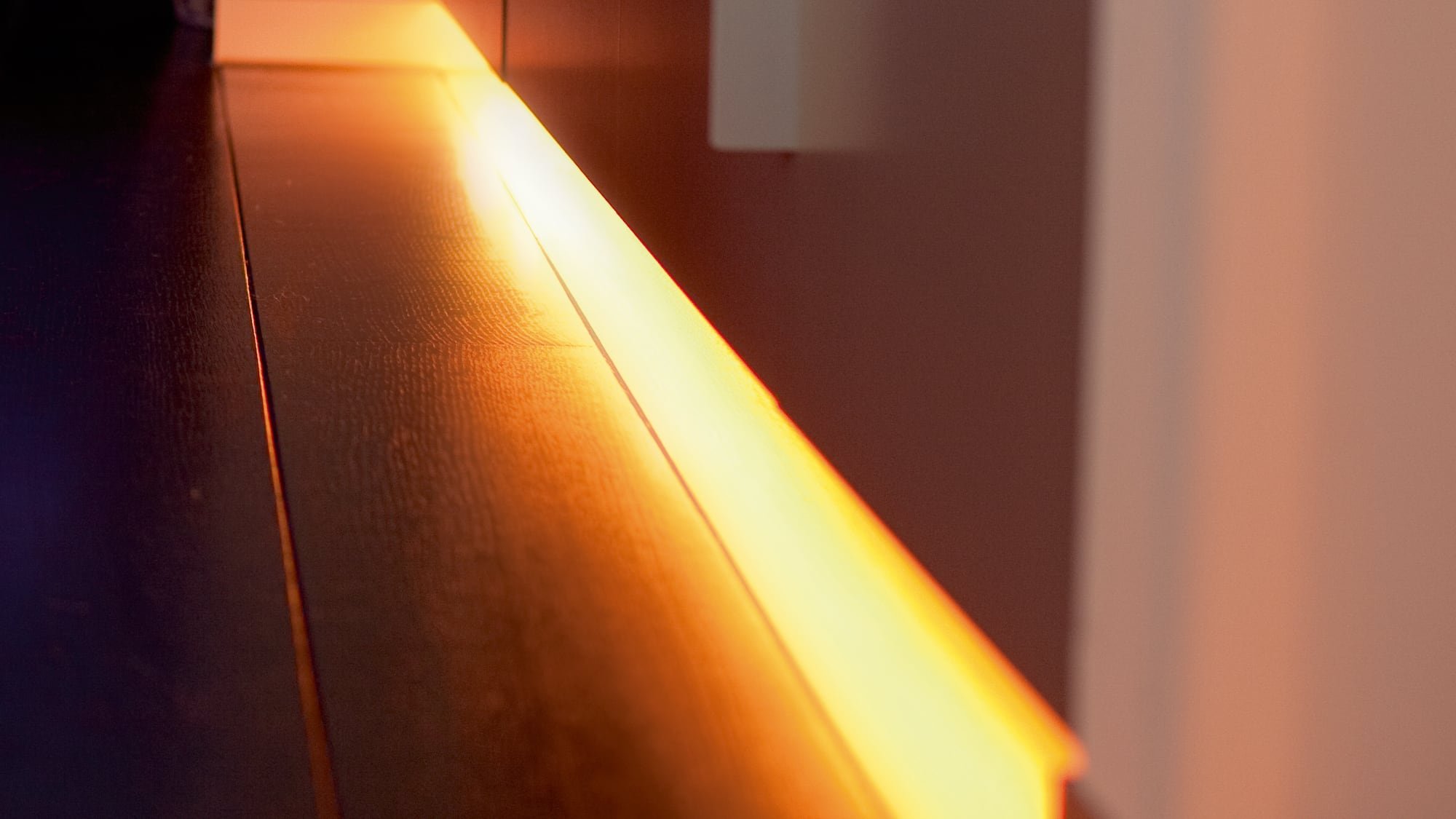 Philips Hue Lightstrip Plus Smart LED Strip lets you re-use pieces you cut off