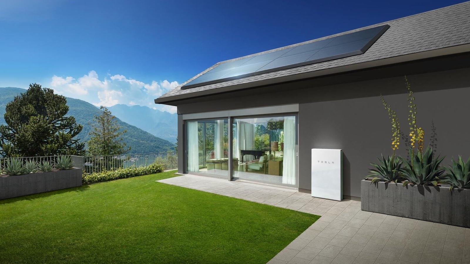Tesla Solar Panels Rooftop Power Supply lets you take control of your energy bills