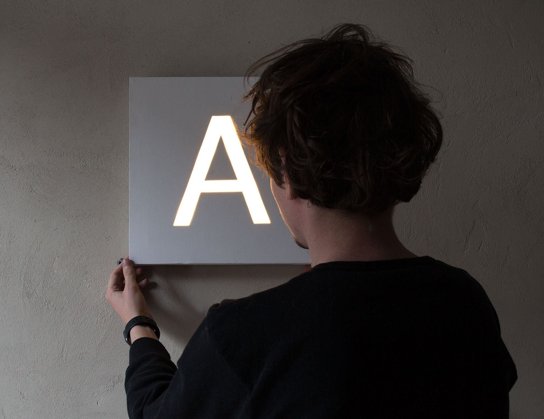 Nottdesign Customizable Wall Light is simple, functional wall decor for the home or office