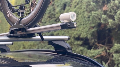 Veloroof universal bike rack sensor protects your bicycle when you travel in your car