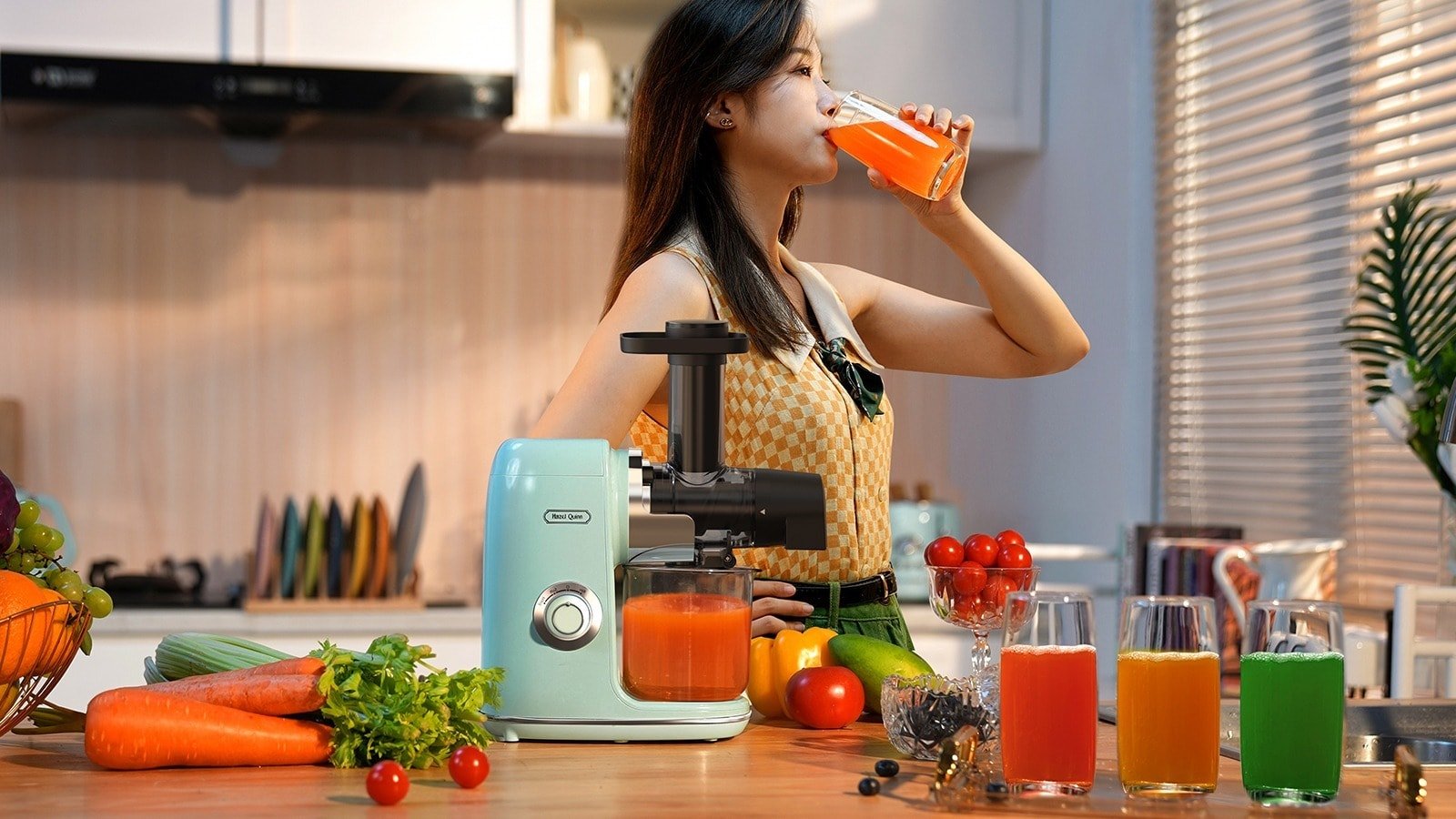 Hazel Quinn slow juicer has a patented truly filter-free design for easy cleaning