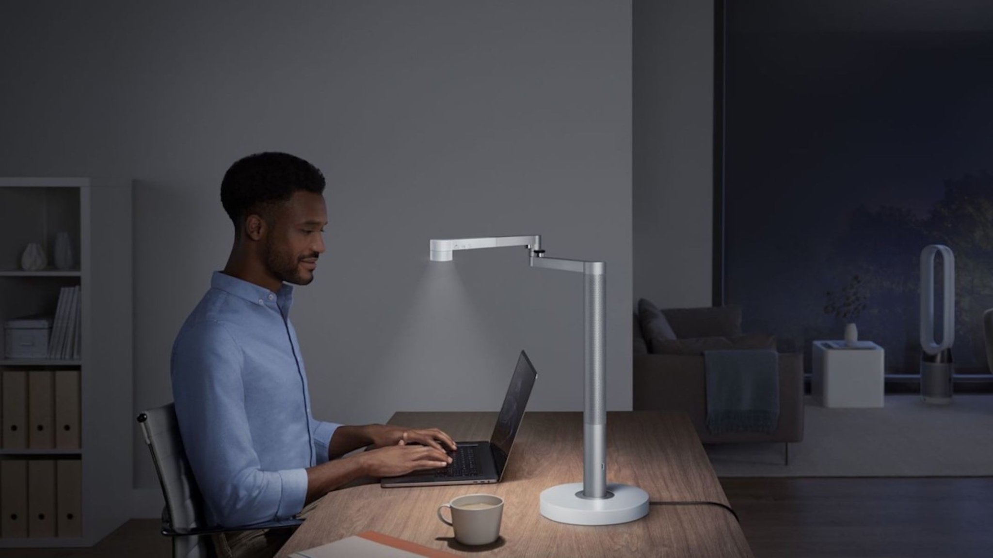 Smart table lamps for your workspace