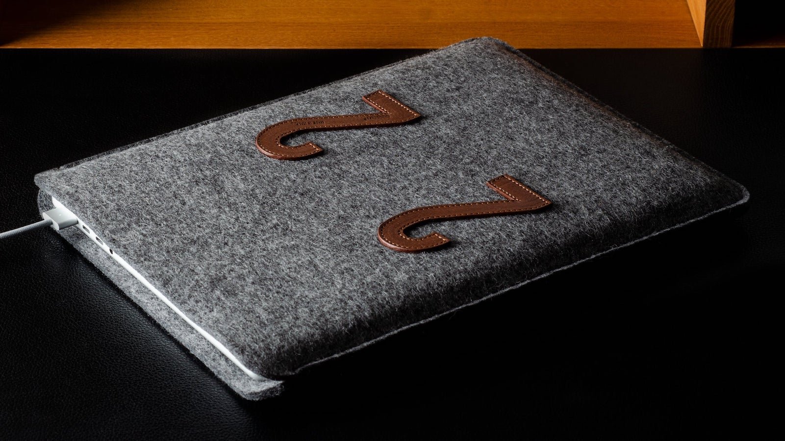 hardgraft 22 MacBook Pro Sleeve features thick wool to protect your device from scratches