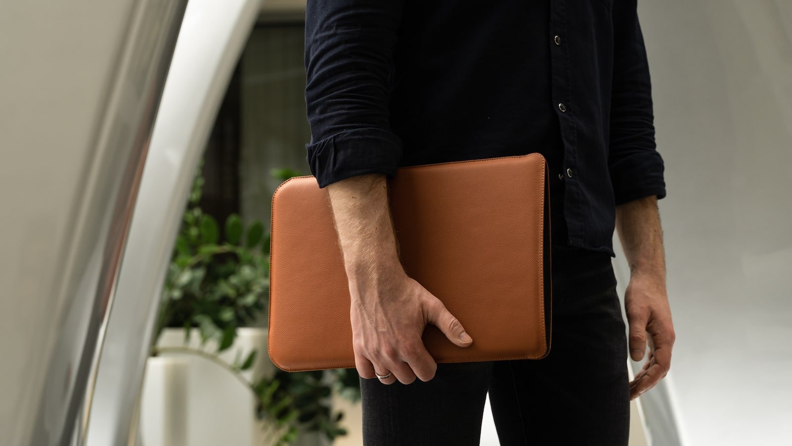 OCULT Leather MacBook Pro Sleeve 15 protects your device and boasts a minimalist design
