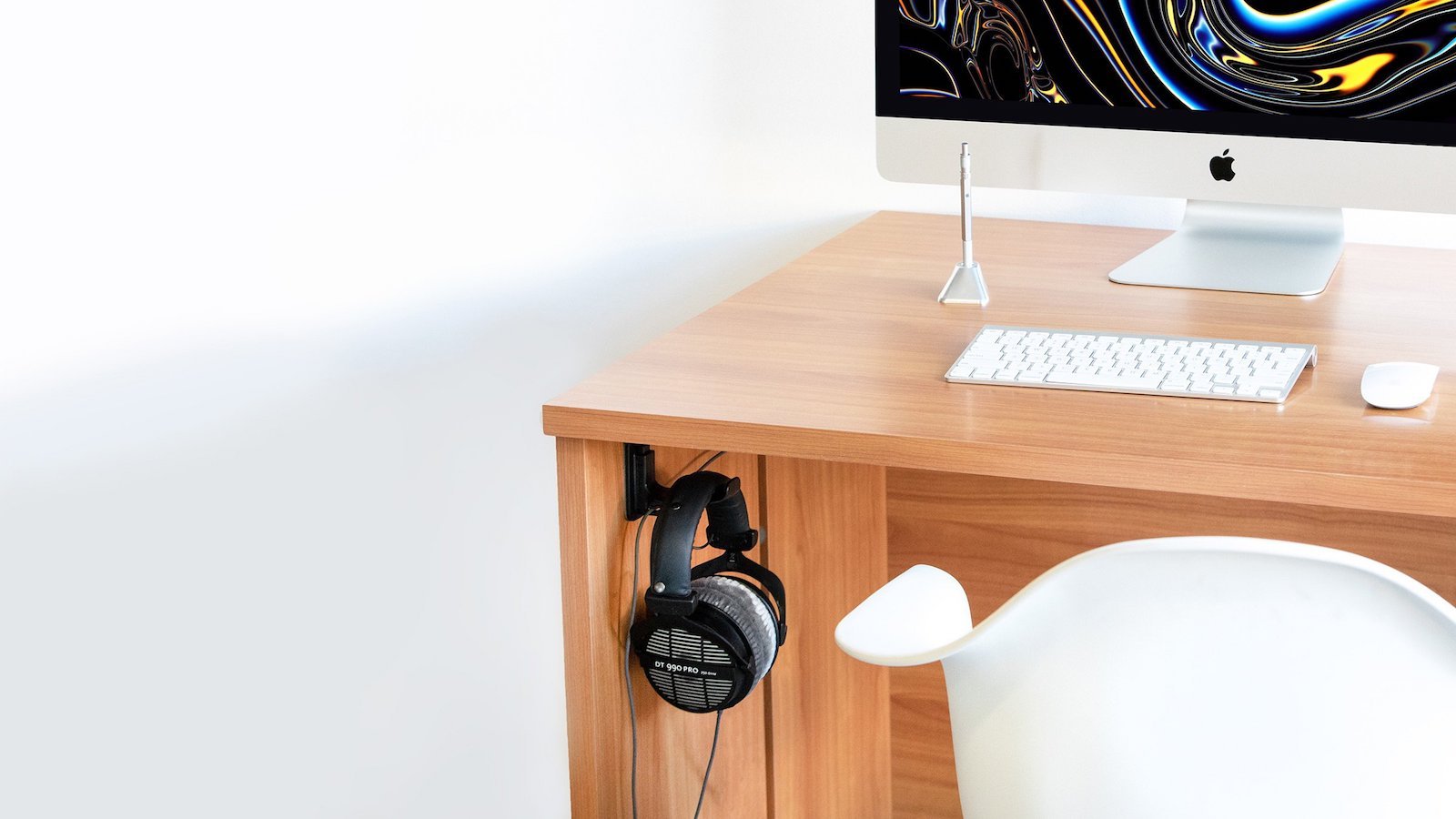 ElevationLab Anchor Side headphone rest mounts to vertical surfaces