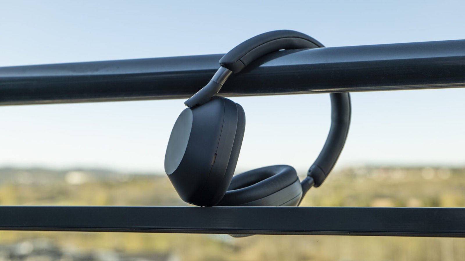 Sony WH-1000XM5 wireless headphones include 8 microphones and an Auto NC Optimizer