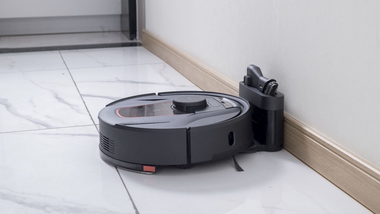 HaierTAB Robot Mop and Vacuum gives you hassle-free, tangle-free cleaning