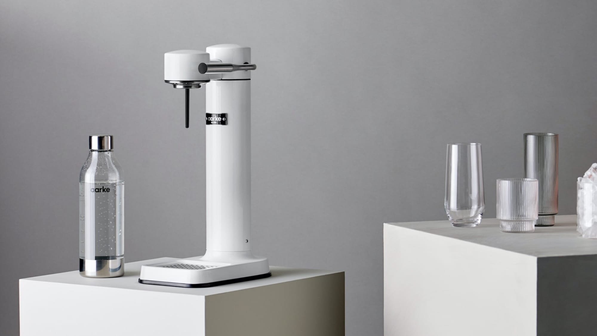 Aarke Carbonator II home sparkling water machine consists of premium materials
