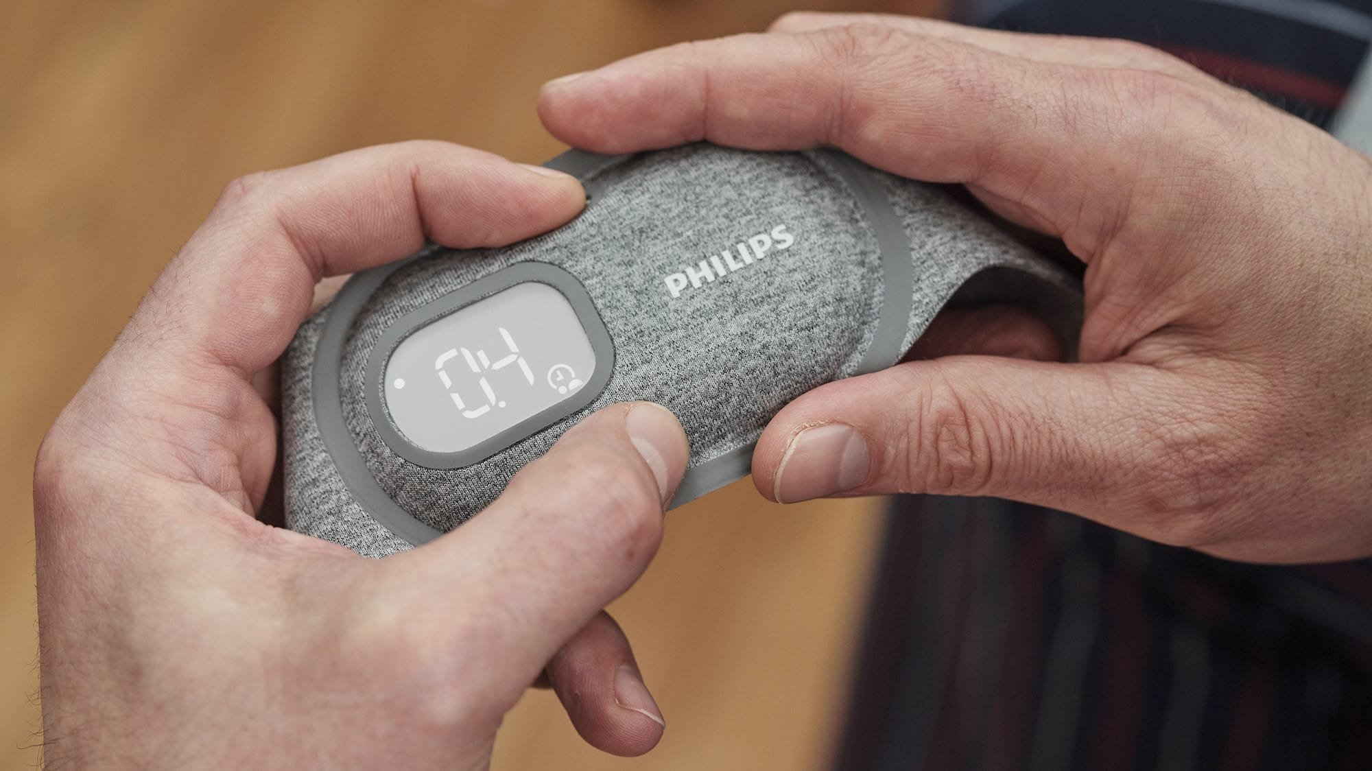 Philips SmartSleep Snoring Relief Band alerts you before your snoring starts