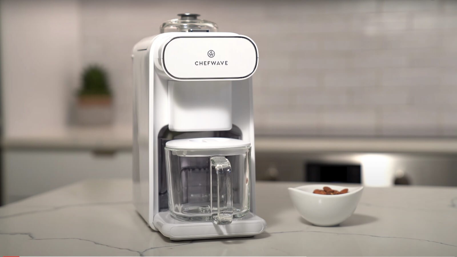 ChefWave Milkmade nondairy milk maker takes only 15 minutes