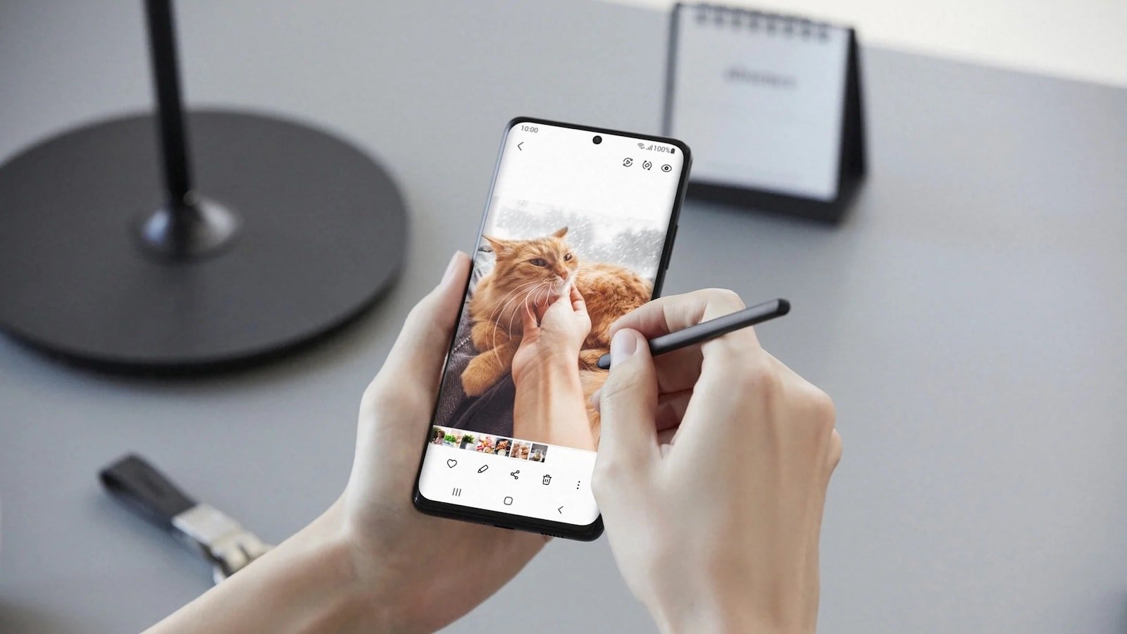 Samsung Galaxy S21 Ultra 5G S-Pen makes writing and sketching feel natural