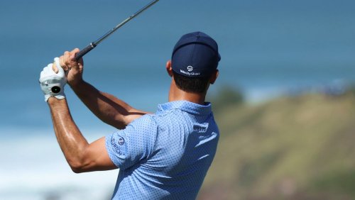 Umbrella Sports SmartGrip golf grip training aid gives you more distance & fixes a slice