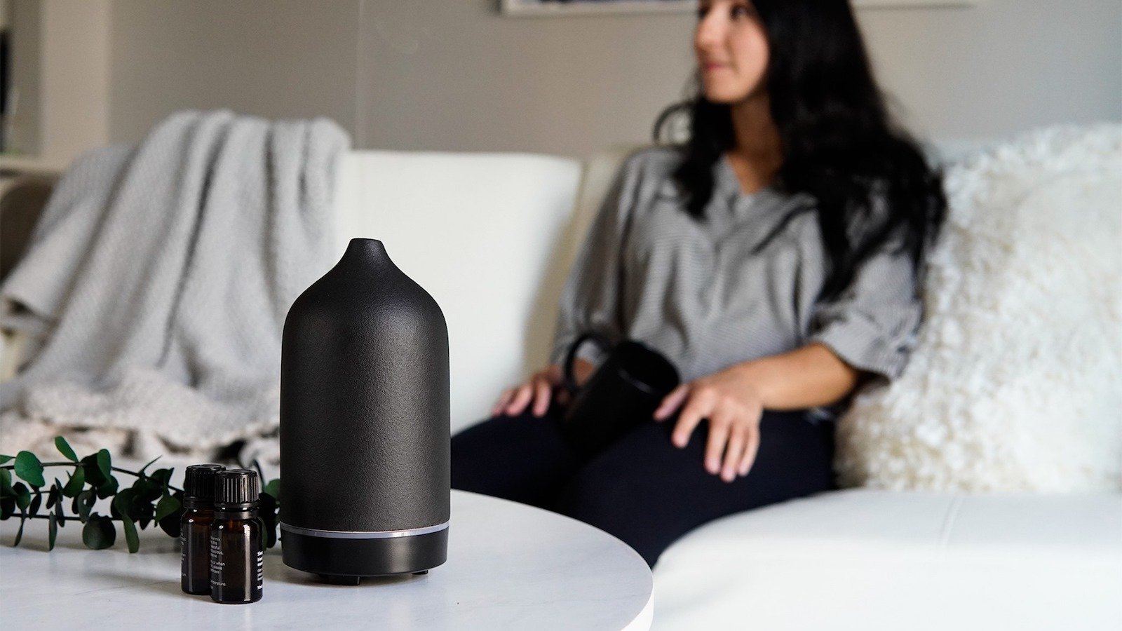 MOYA Essence Ceramic Essential Oil Diffuser is designed for peace and relaxation