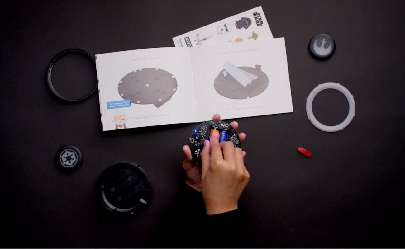 Star Wars the Force Coding Teaching Kit lets you create characters and adventures