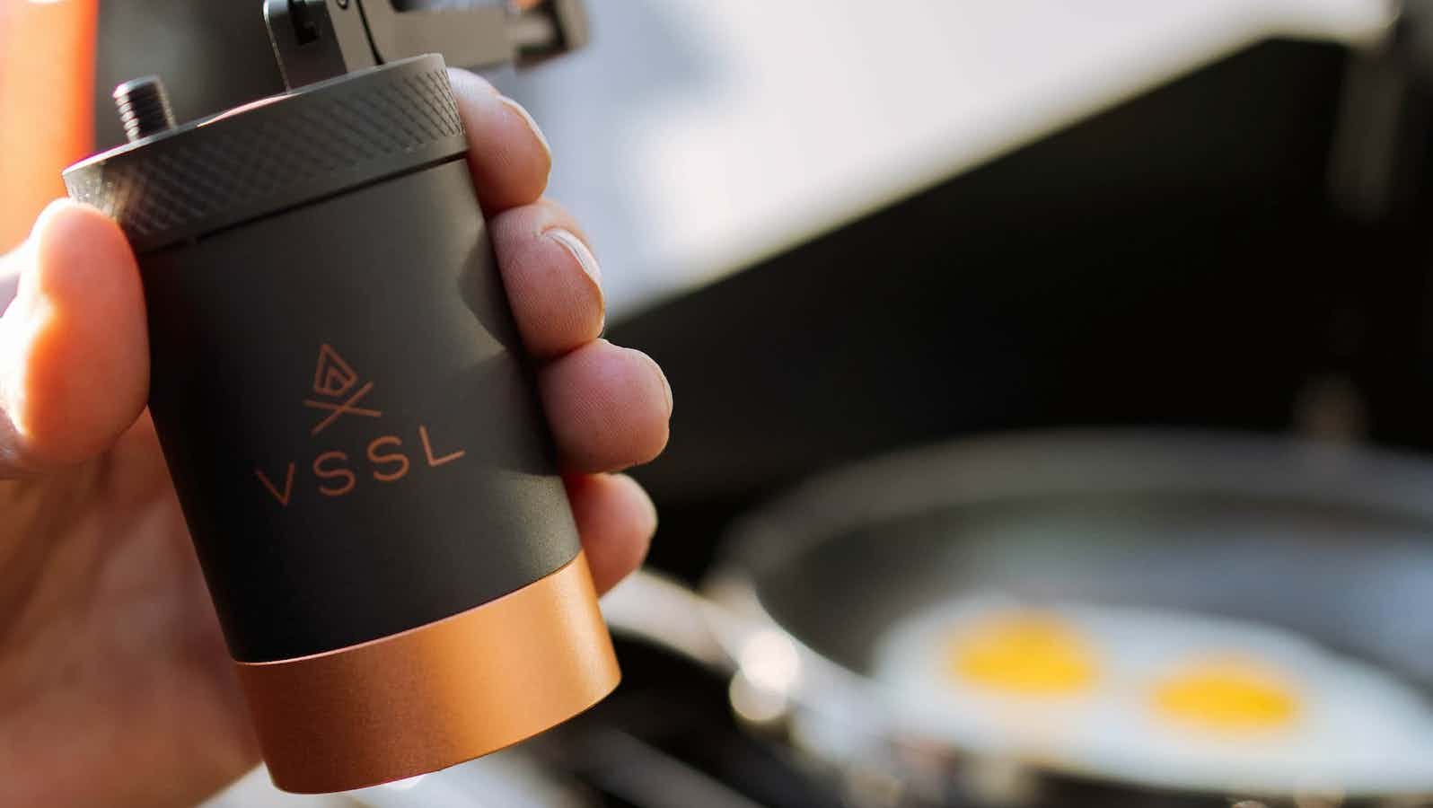 VSSL Java Handheld Coffee Grinder lets you make coffee on the go with 30 grind settings