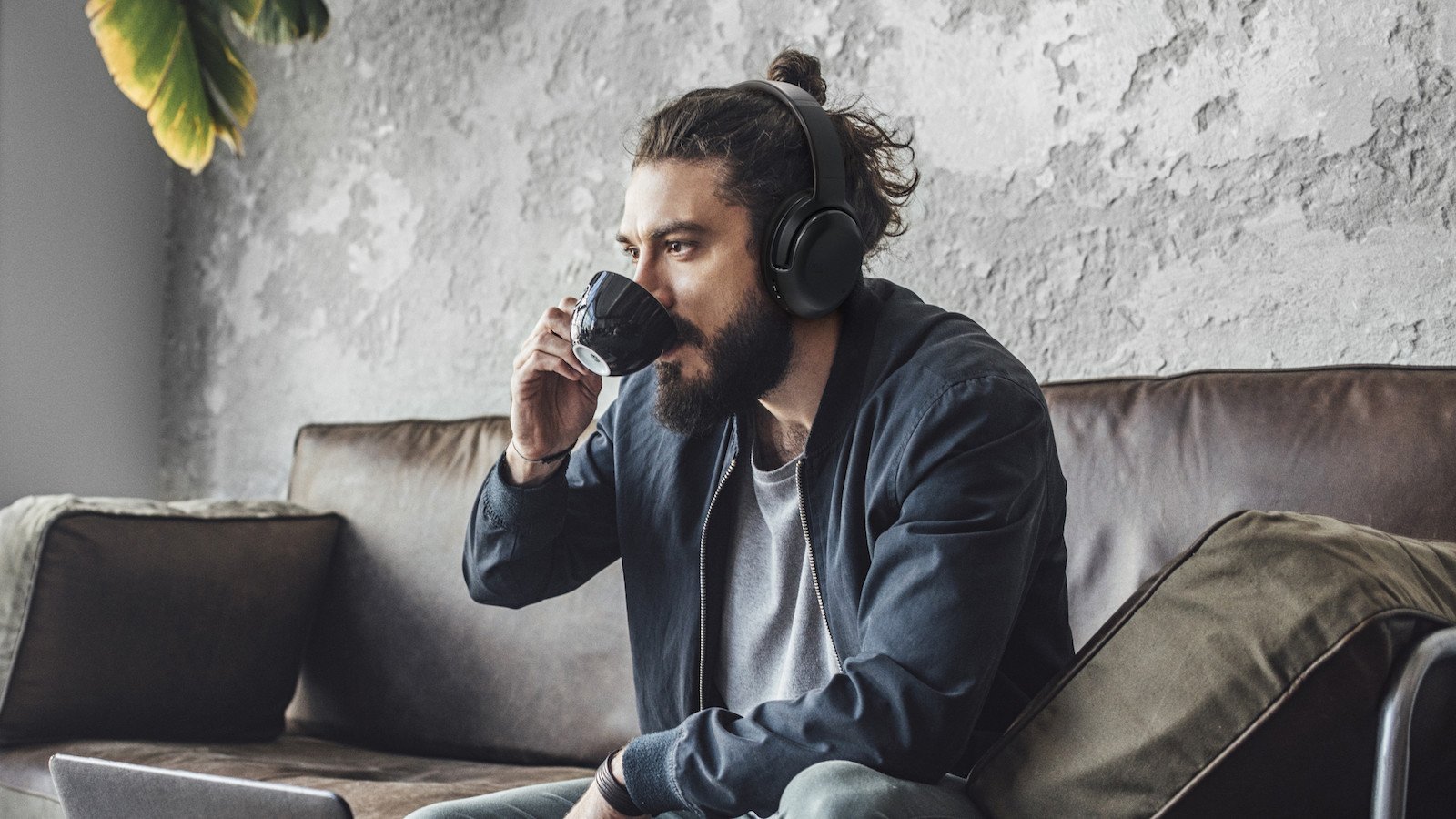 JBL Tour ONE M2 headphones combine the best of True Adaptive ANC with pro-tuned drivers