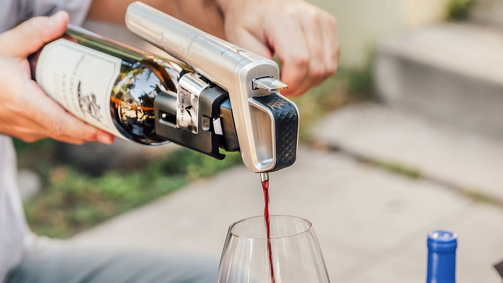 Coravin Model Six wine pourer lets you conveniently pour alcohol