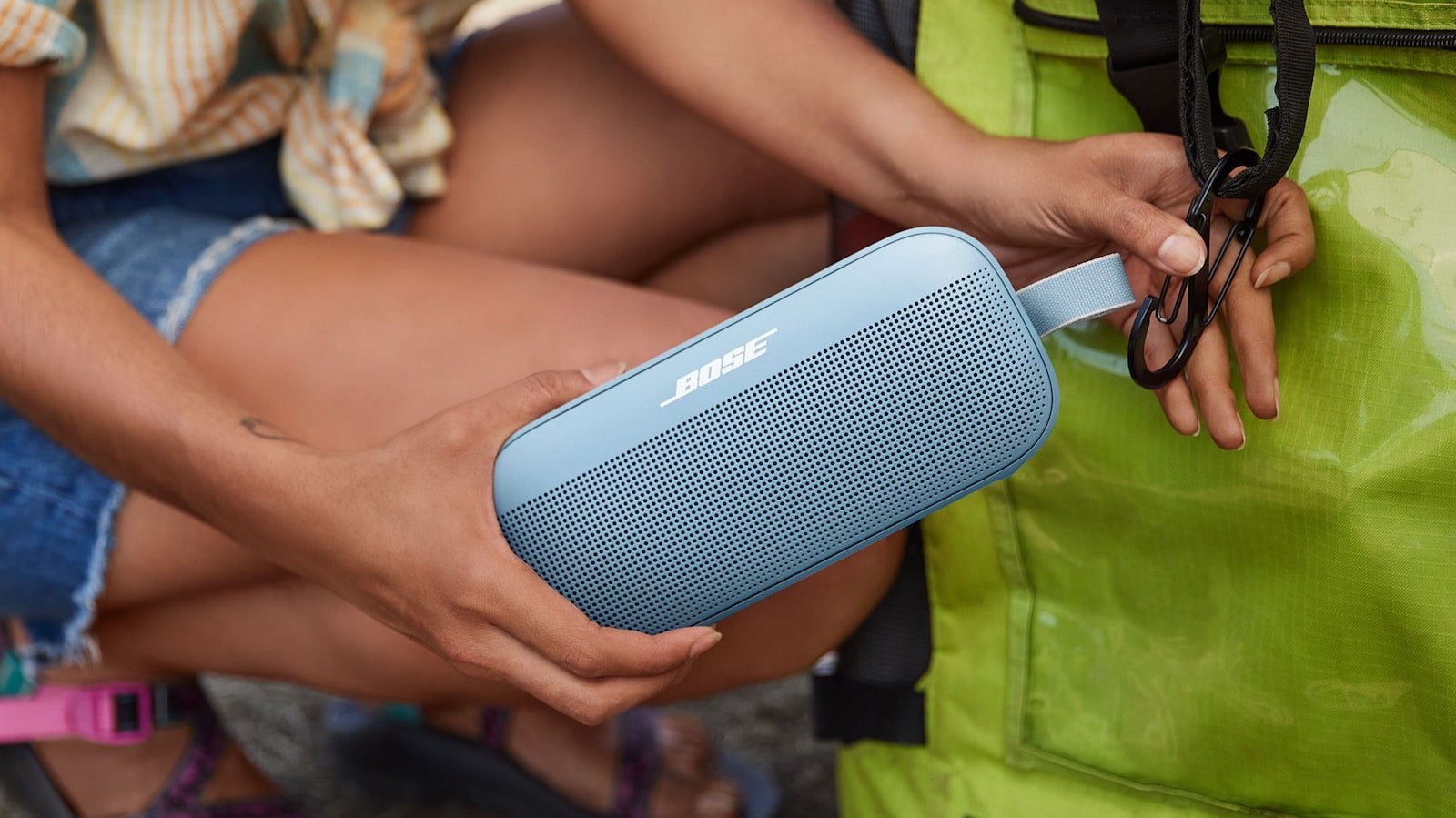 Bose Soundlink Flex Bluetooth speaker has a portable design and Bose PositionIQ technology