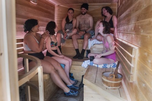 Sauna culture wins Canadian converts as mobile businesses bring the heat to them