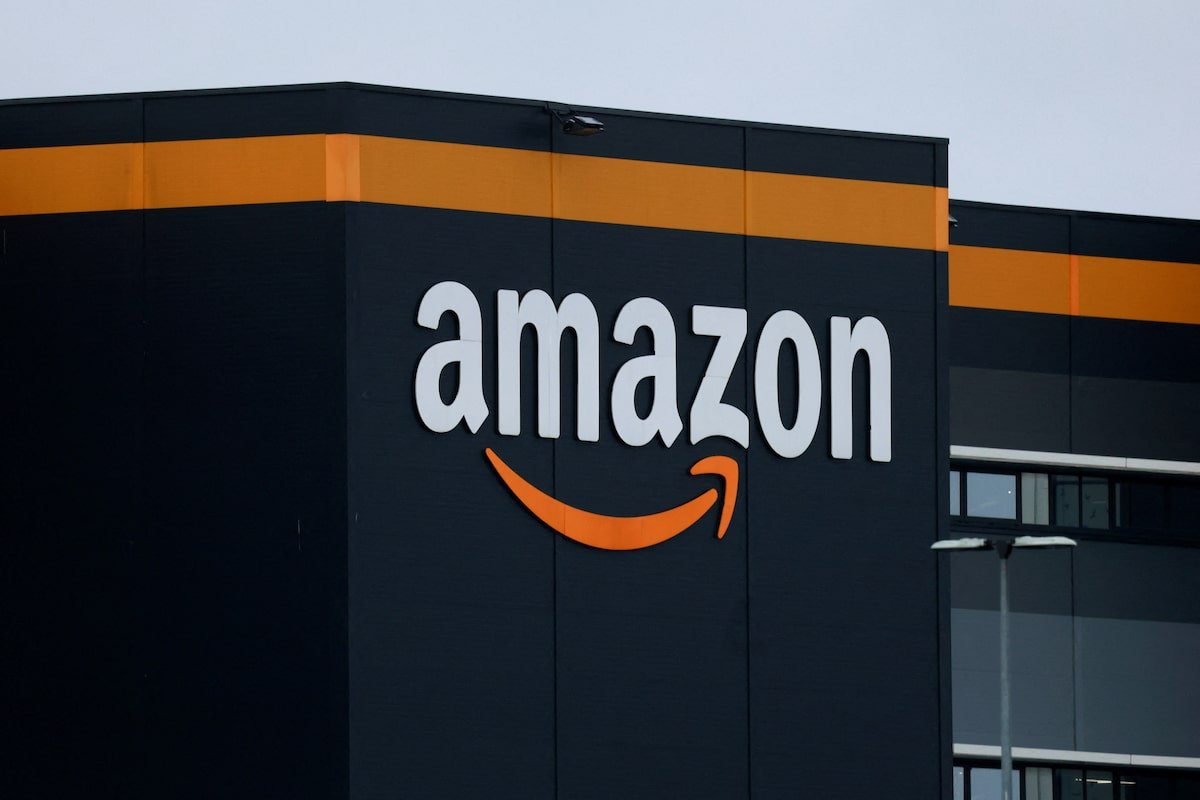 Amazon to raise $14-billion in record-setting Canadian corporate bond offering