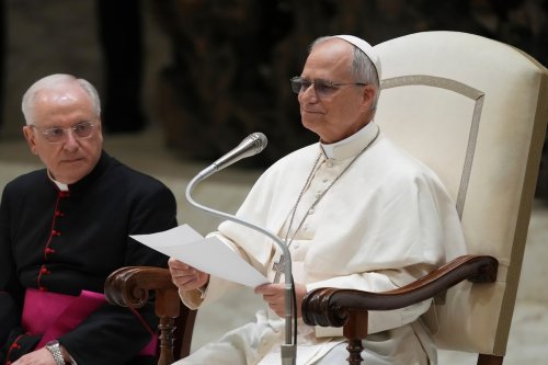 Pope Leo offers to mediate world conflicts, calls for end to war
