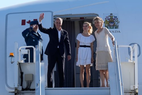 Carney wheels up to Rome ahead of Pope’s inaugural mass