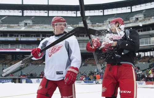 Red Wings hold practice outdoors at Comerica Park