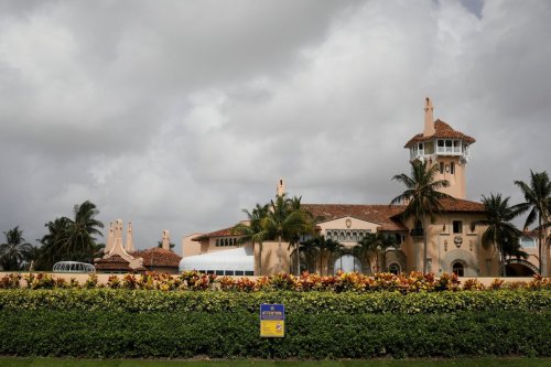 Trump seeks to raise money off news of FBI search of his Florida home