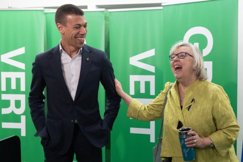 Green Party co-leader says Carney acting like a Progressive Conservative in campaign
