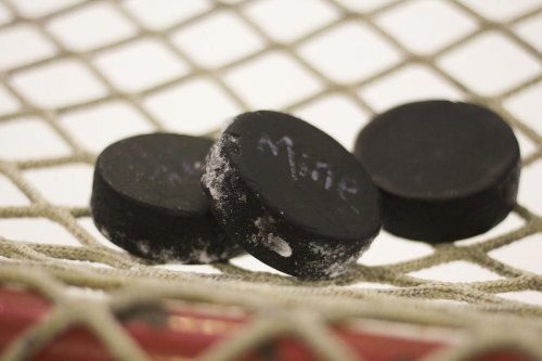 U.S. team in B.C.-based junior B hockey league iced due to lack of vaccinated players