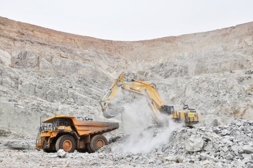 Endeavour Mining sets dividend policy ahead of London listing; shares ...
