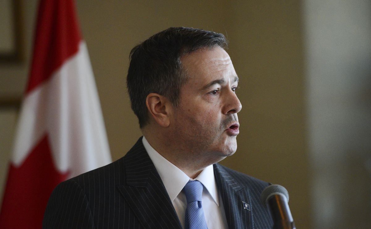 Alberta MLAs who joined anti-lockdown group to remain in caucus, Jason Kenney says