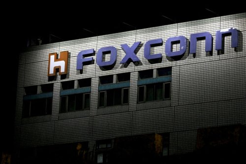 Foxconn’s founder-director reportedly pushed China to ease COVID-19 curbs