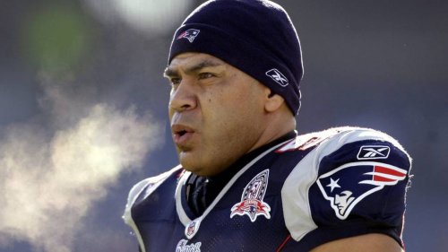Junior Seau’s family opts out of NFL concussion settlement