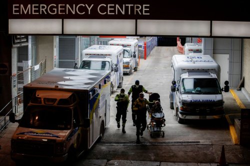 Ontario reports 4,061 hospitalized with COVID-19, 594 in ICU