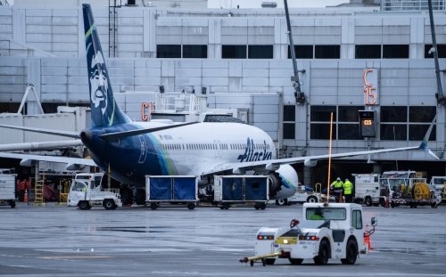 Canadian airlines say they’re unaffected by Boeing 737-9 Max jetliner incident