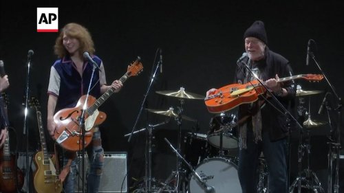 Video: Rock legend Randy Bachman reunited with long-lost guitar