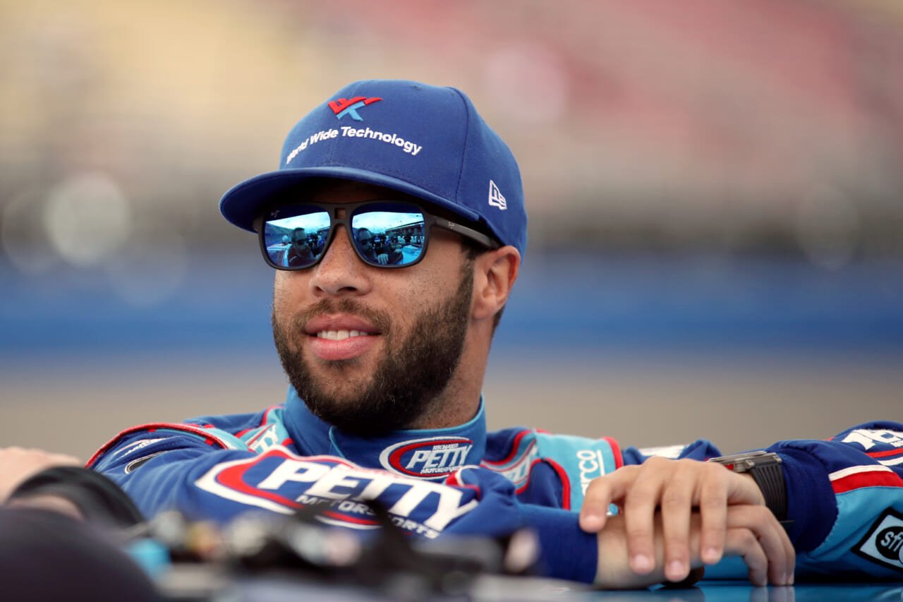 Noose found in Bubba Wallace garage was there since last year, FBI says