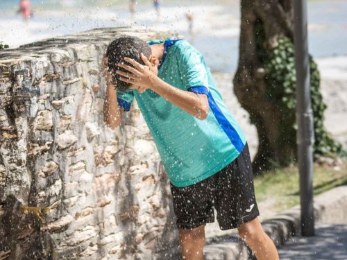 Heatwave Alert In India: 5 Simple Tips to Prevent Stroke and Exhaustion During Summer