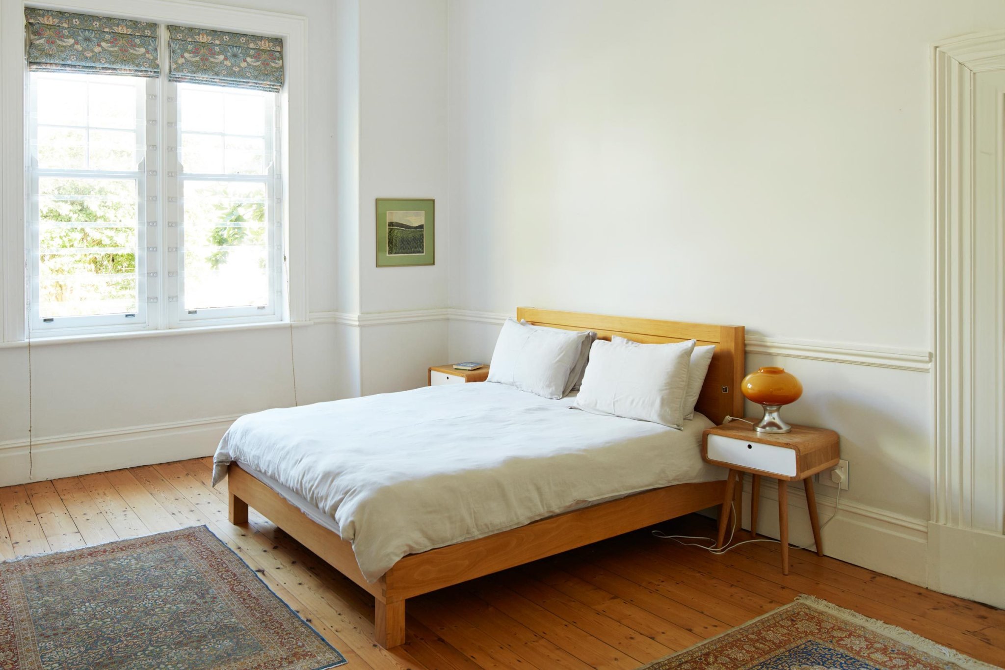 These 6 Bedroom Mistakes Could Be Affecting Your Sex Life, Say Expert Doctors