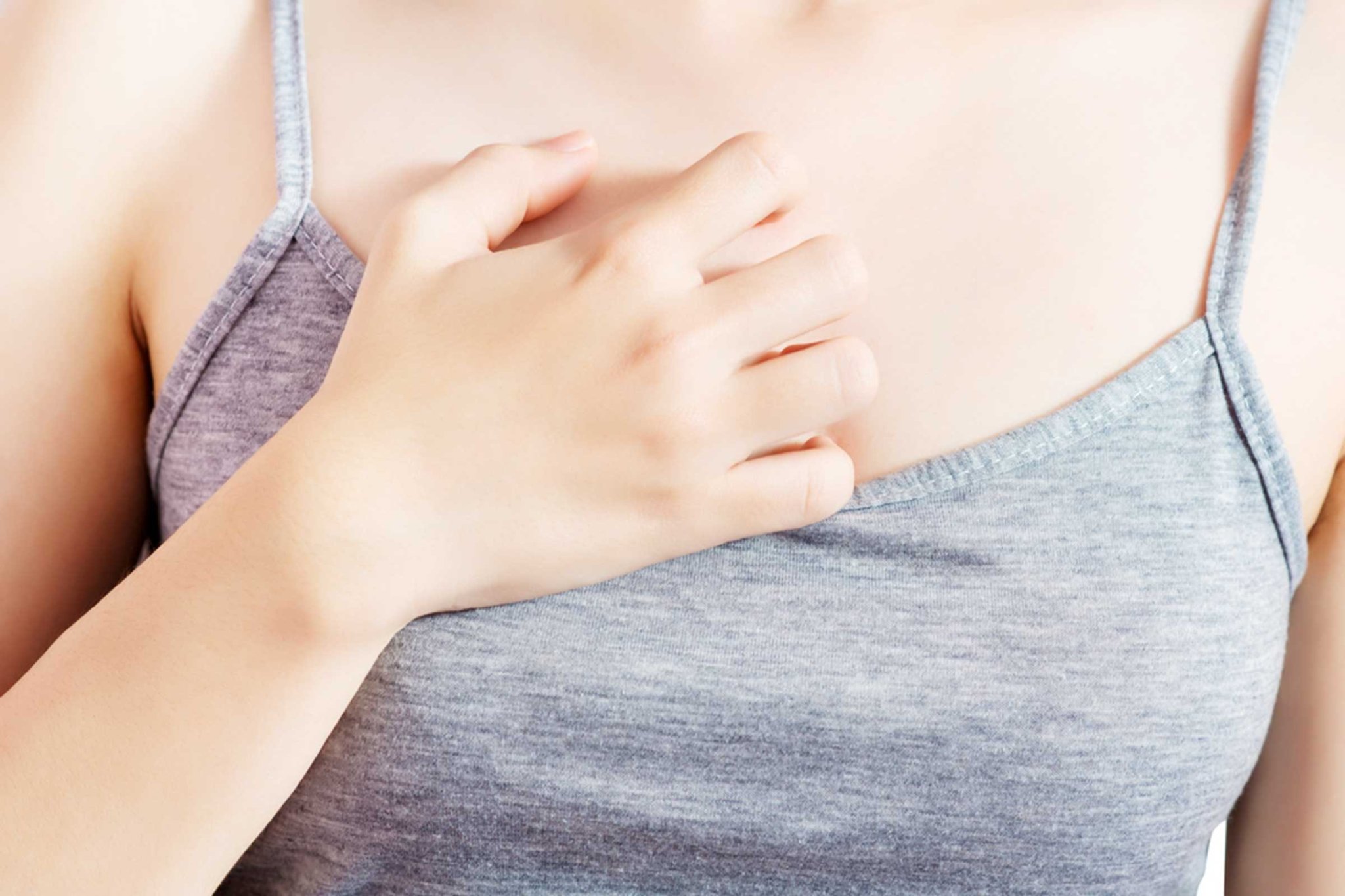 9 Symptoms of Breast Cancer That Aren’t Lumps Every Woman Should Know