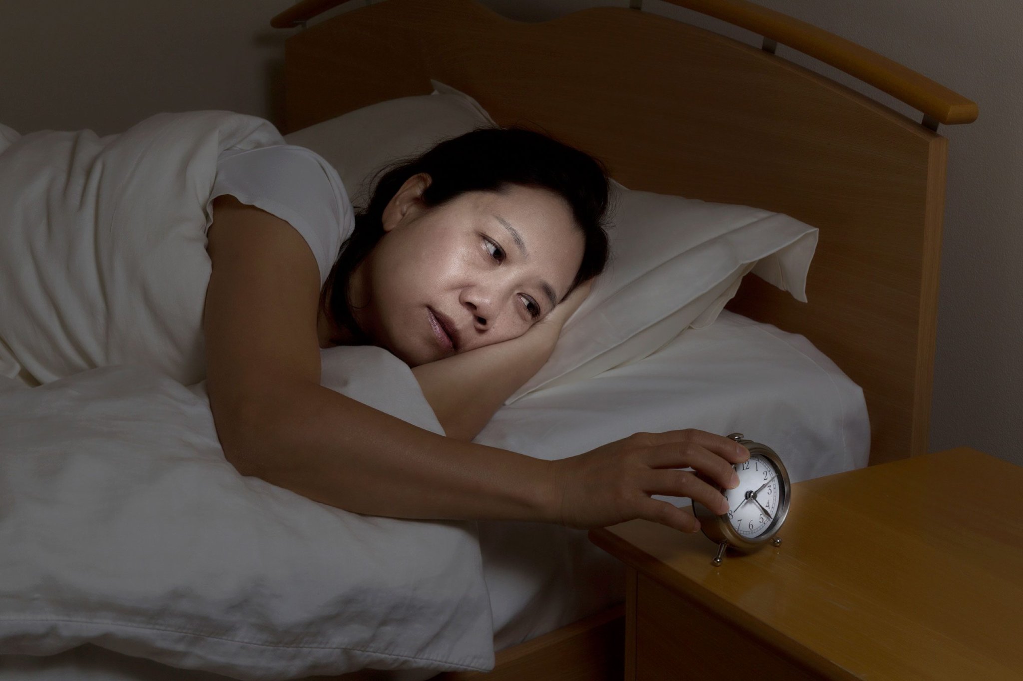 Sleep Doctors Debunk 7 Sleep Myths That Are Ruining Your Good Night’s Rest