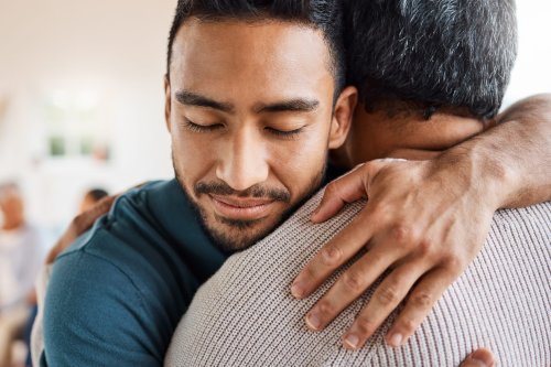 Here’s How Long a Hug Needs to Last to Soothe Your Nervous System, Says Science