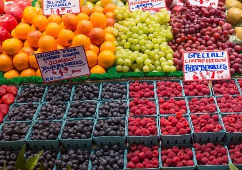 This Beloved Superfruit Was Just Named One of the “Dirtiest” Groceries