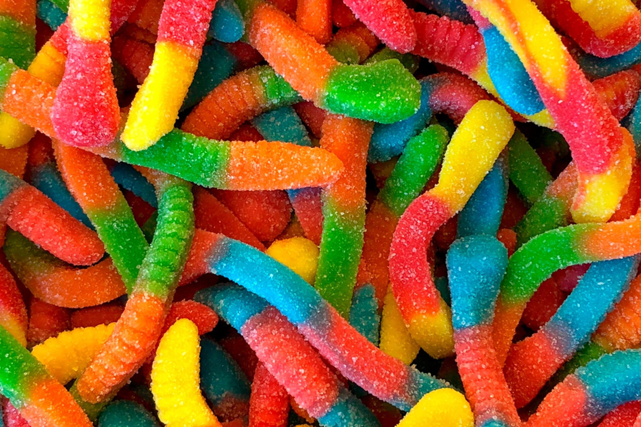 16 Best and Worst Halloween Treats for Your Teeth