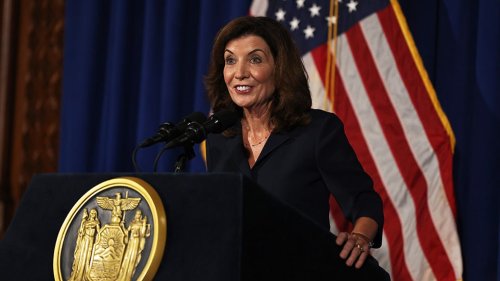 Mask-or-vaccine mandate in New York extended to mid-February, Hochul says