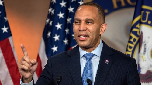 Jeffries suggests Republicans who heckled Biden are unfit to serve in Congress